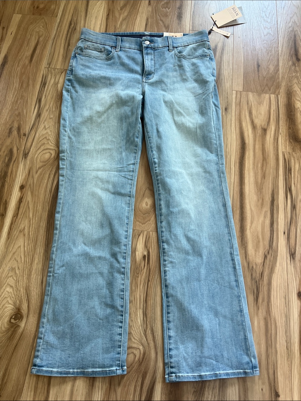 NYDJ Women's Light Wash Bootcut Jeans size Large